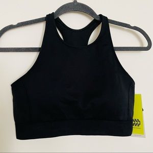 All in Motion Medium  Wireless Padded Pullover Sports Bra Black